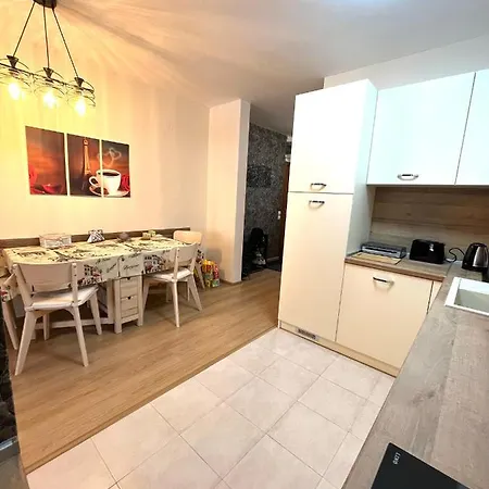 ренета Reneta Apartament